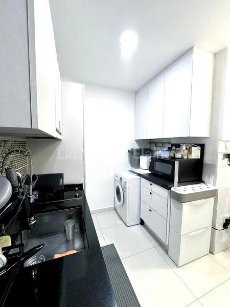 1 Bed Apartment (Condo) for Sale in  Suites 28 - Image 15